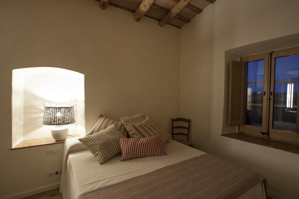 Maison d'hôtes Mas Valenti 1511 à Vall-Llobrega Chambre photo
