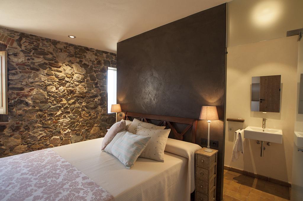 Maison d'hôtes Mas Valenti 1511 à Vall-Llobrega Chambre photo